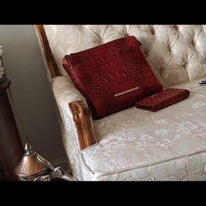 Brahmin Purse & Wallet